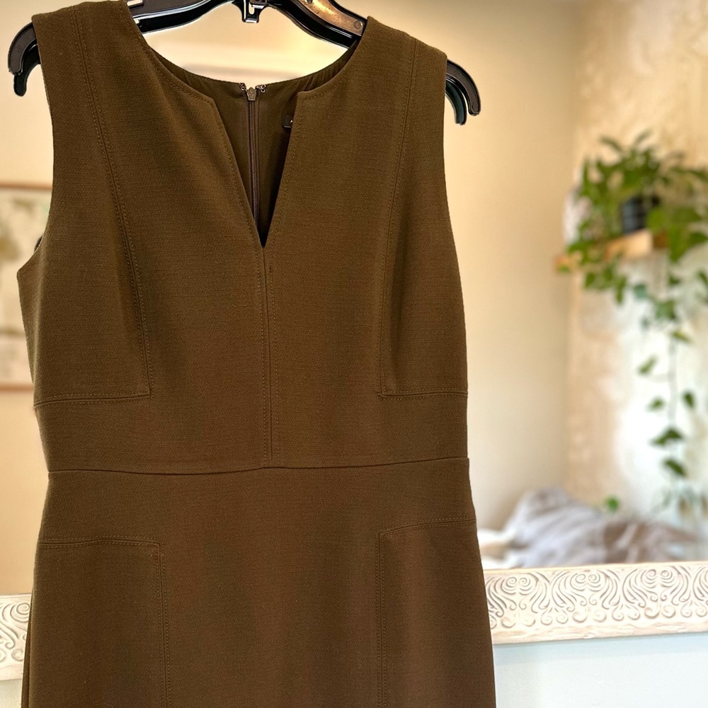 Ann Taylor Army Green Sleeveless Dress - 8